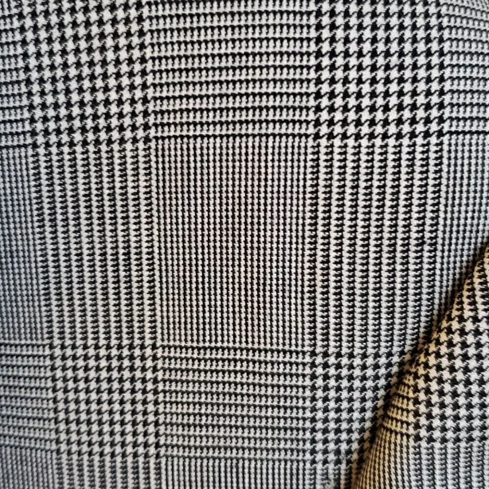 ‎HICKEY-FREEMAN Houndstooth Jacket - Size 41 Short